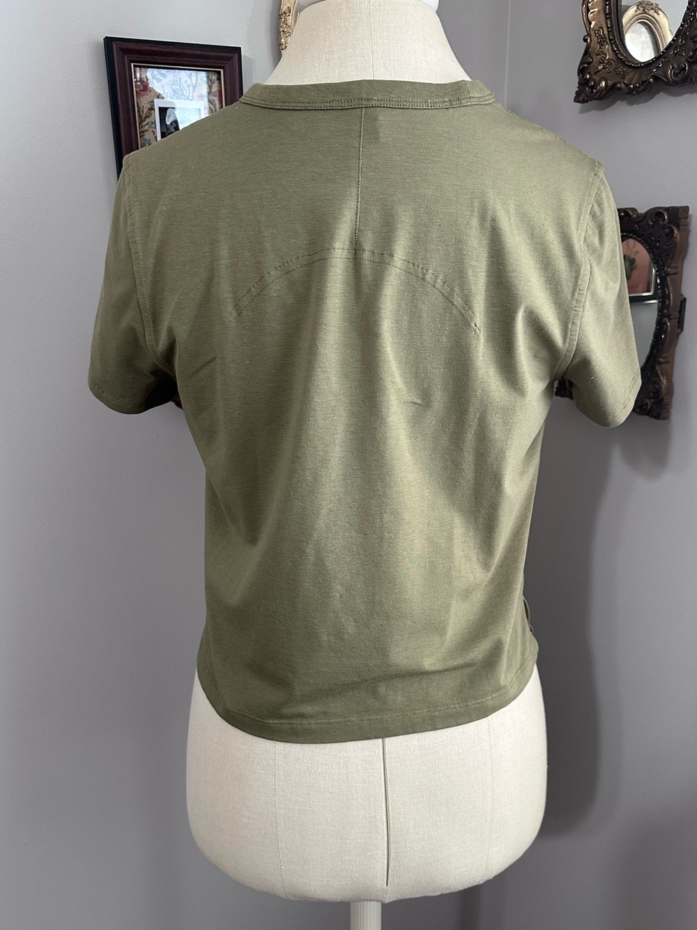 Lululemon Classic-Fit Cotton-Blend T-Shirt in Bronze Green - Picture 5 of 7